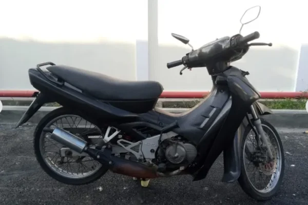35 KM/ Liter Bensin, Motor Seken Suzuki Satria 120R Cuma Rp 2 Jutaan